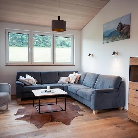 Roth Apartment
